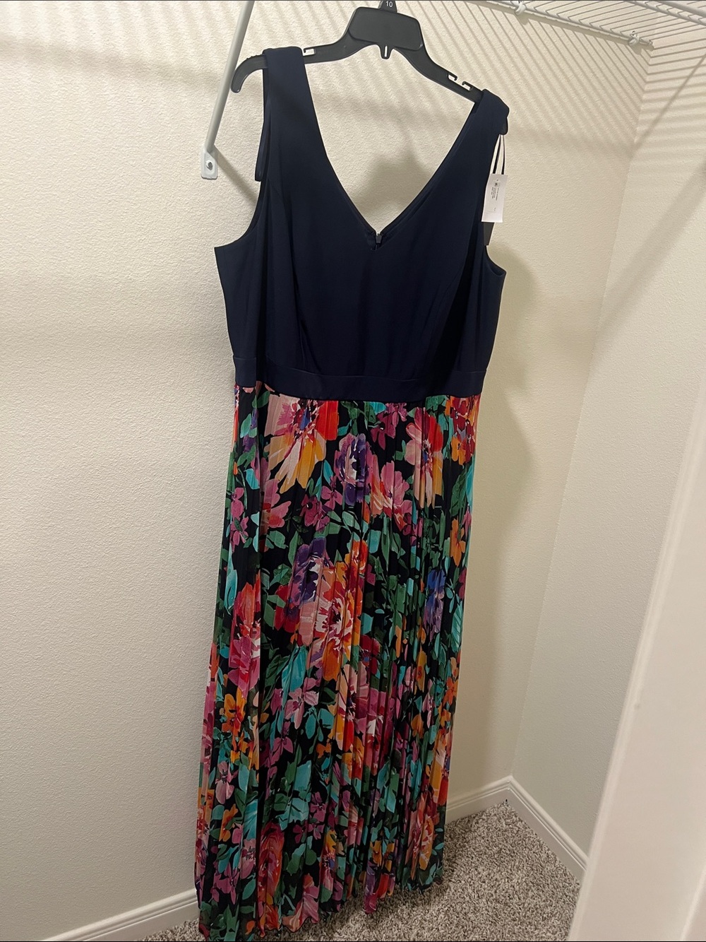 Xscape Navy Top Floral Pleated Maxi Dress with Multicolor Skirt